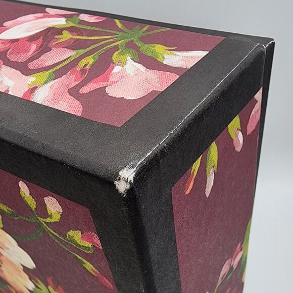 Gucci Blooms Supreme Floral Storage Box, Tissue Paper, Large Fold-Over Satin Bag - Picture 7 of 13